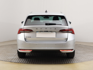 Škoda Octavia - 2025
