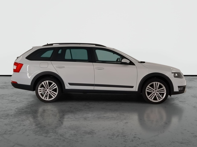 Škoda Octavia Scout, 2015