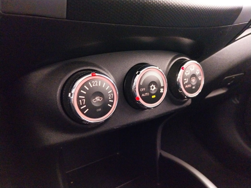 Mitsubishi Outlander, 2011