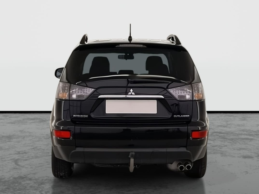 Mitsubishi Outlander, 2011