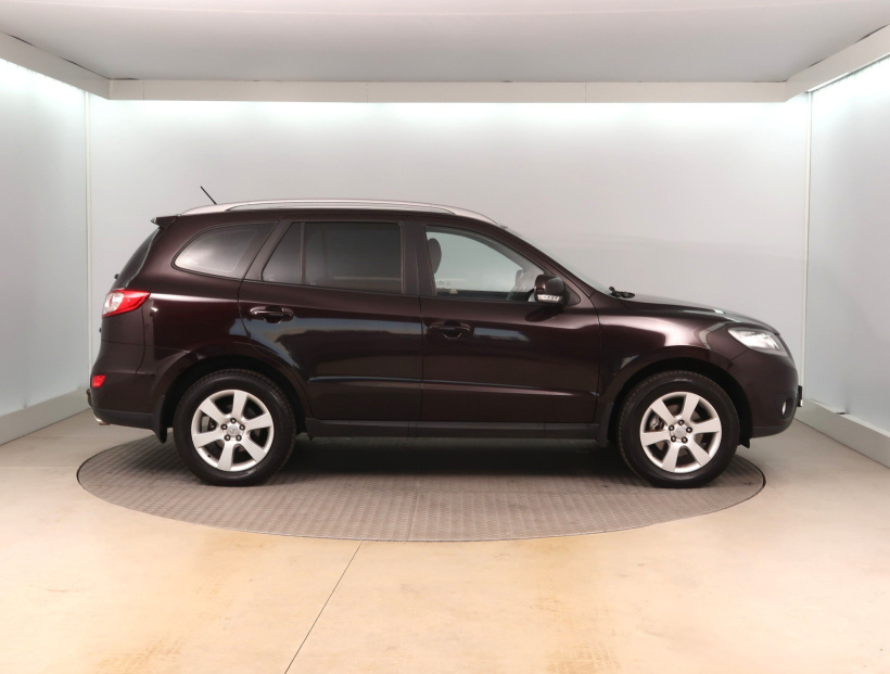 Hyundai Santa Fe, 2011