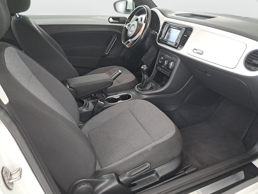 Volkswagen Beetle, 2015