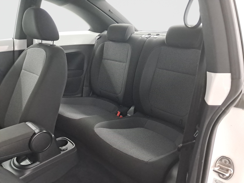 Volkswagen Beetle, 2015