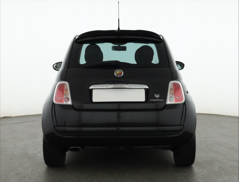 Fiat 500, 2010