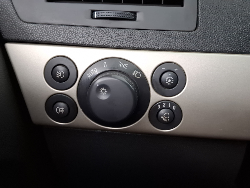 Opel Astra, 2007