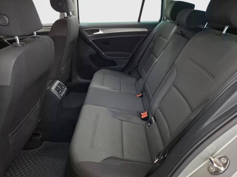 Volkswagen Golf, 2013