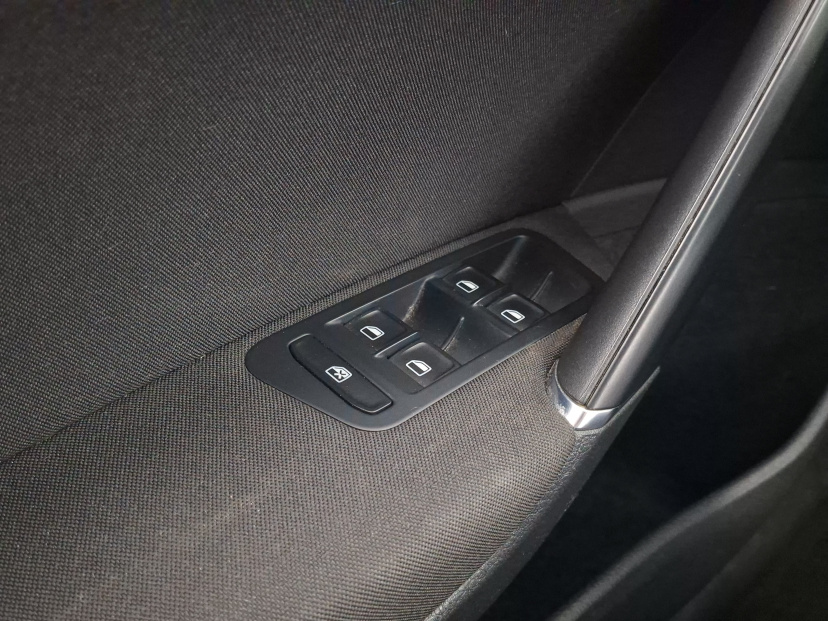 Volkswagen Golf, 2013