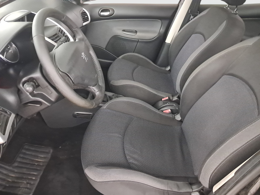 Peugeot 206, 2010