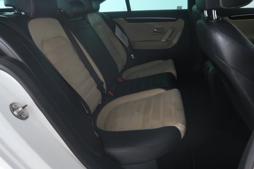Volkswagen CC, 2015