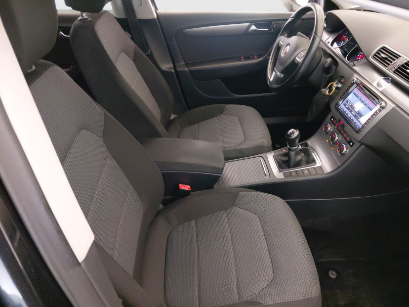 Volkswagen Passat, 2012