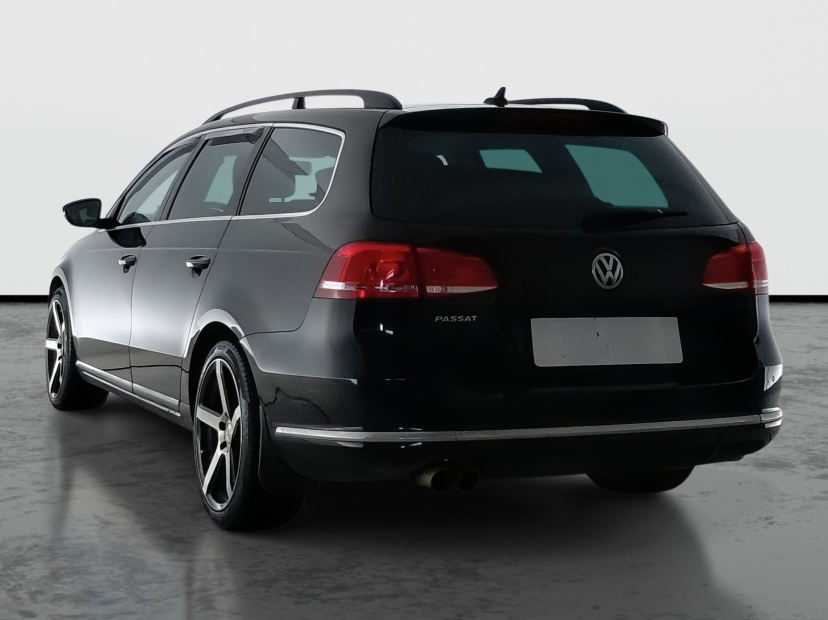 Volkswagen Passat, 2012