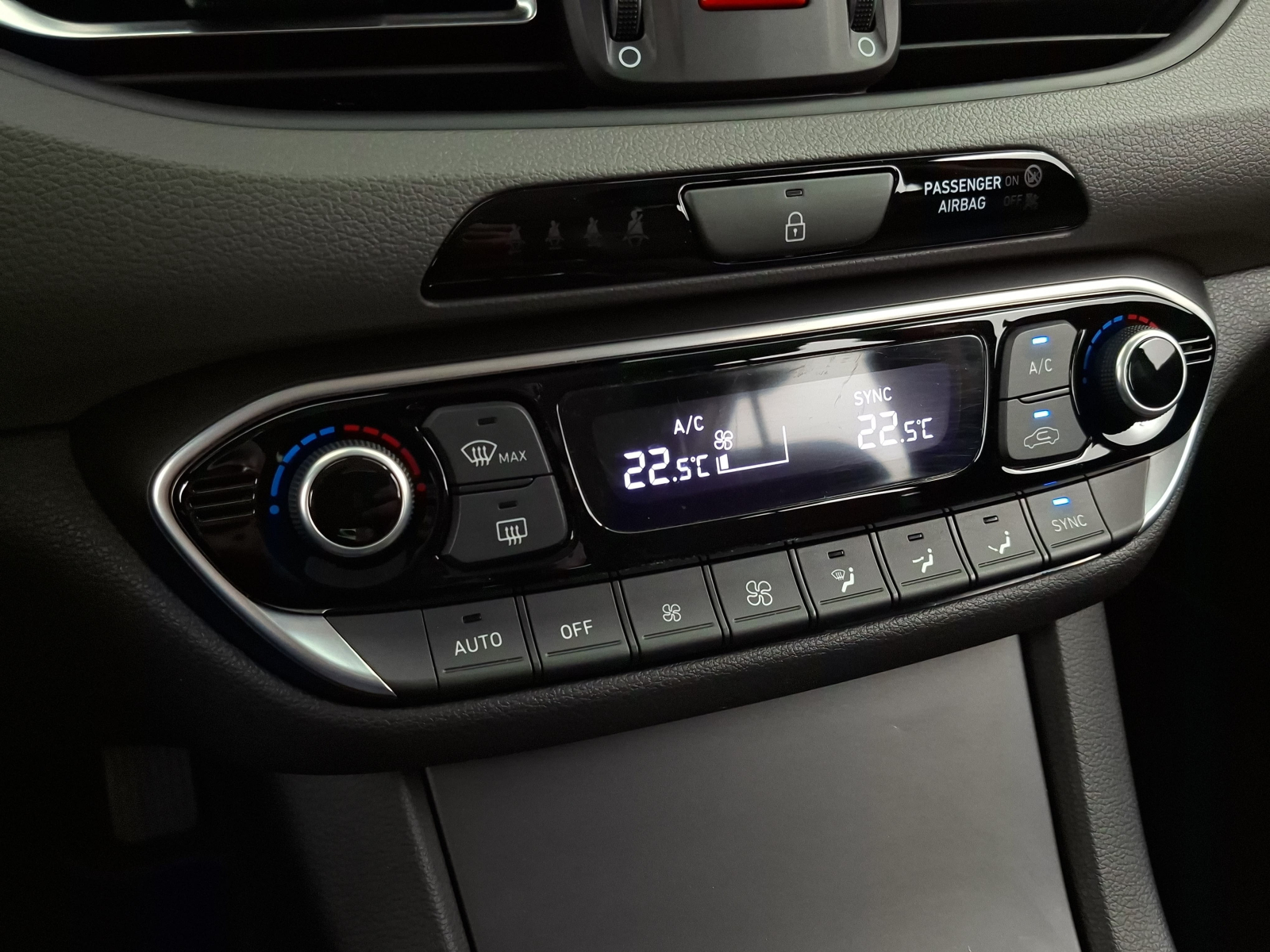 Hyundai i30 - 2023