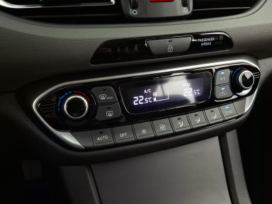 Hyundai i30 - 2023