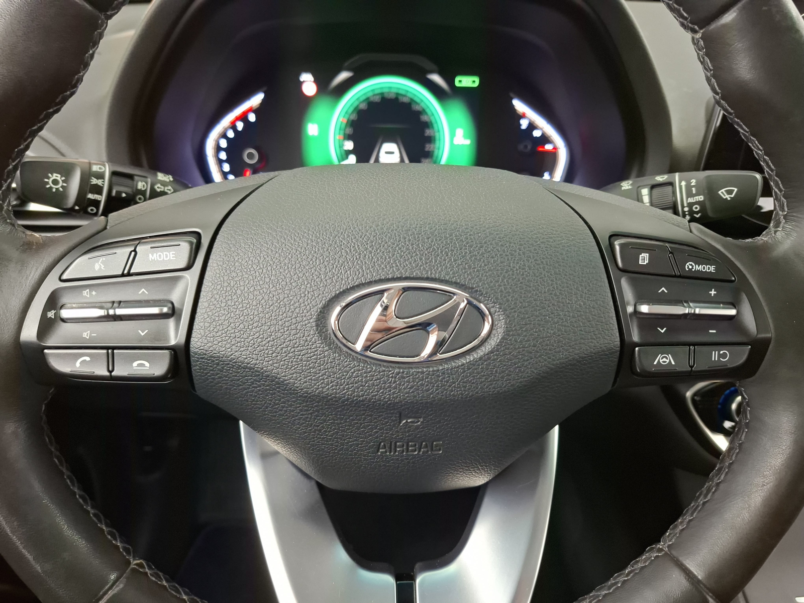 Hyundai i30 - 2023