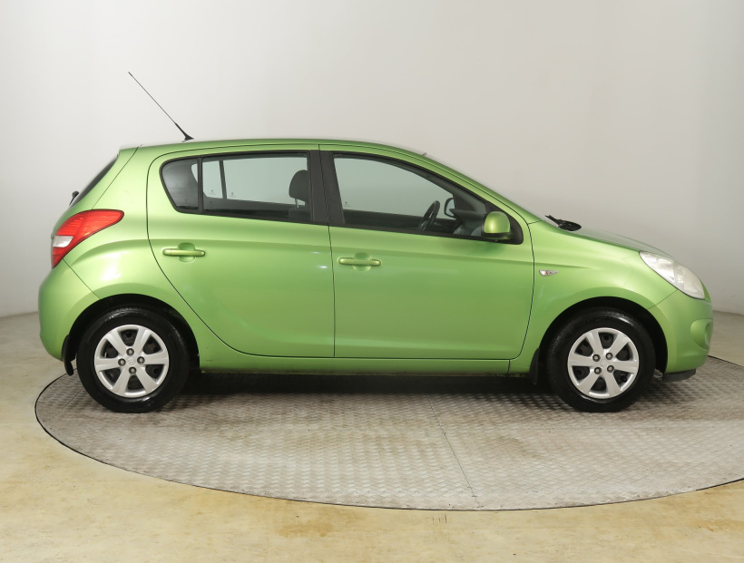 Hyundai i20, 2009