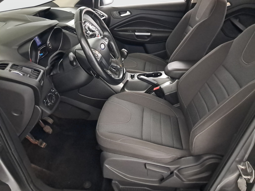Ford Kuga, 2013