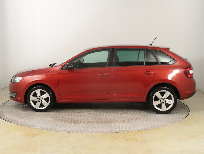 Škoda Rapid Spaceback, 2016