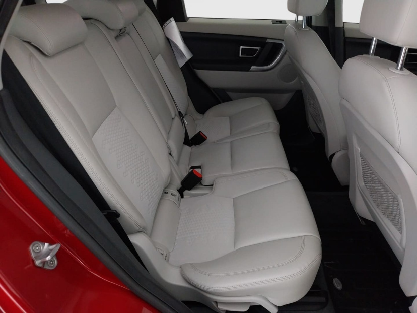 Land Rover Discovery Sport, 2016