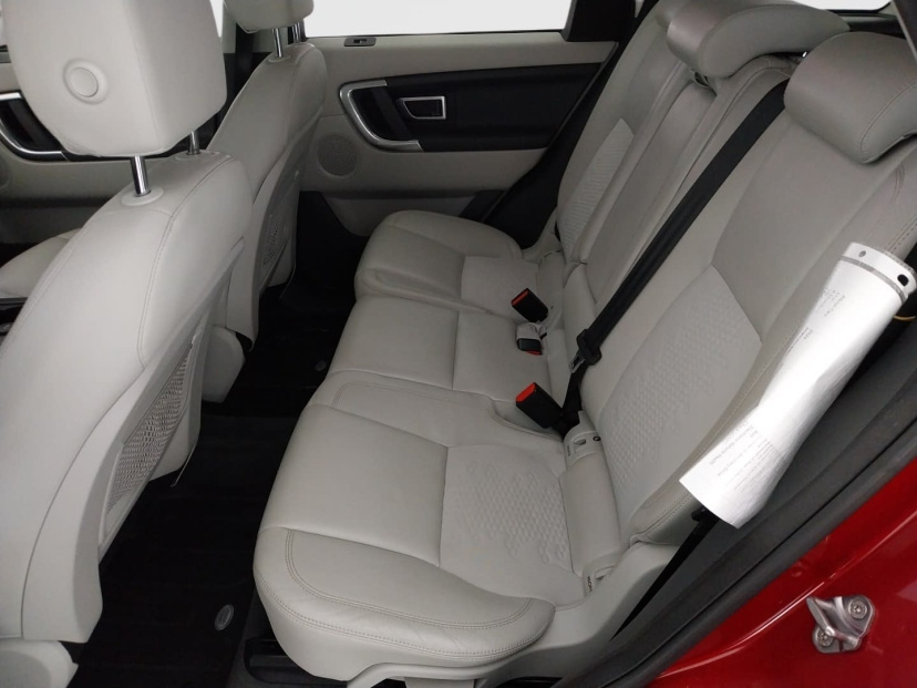 Land Rover Discovery Sport, 2016