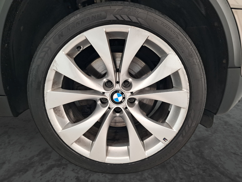 BMW X5, 2012