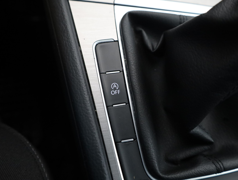 Volkswagen Golf, 2014