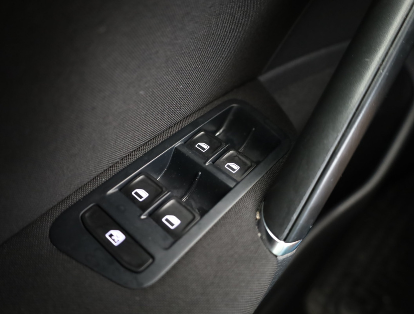 Volkswagen Golf, 2014
