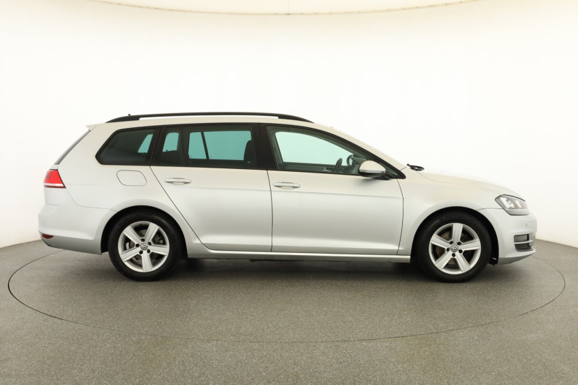 Volkswagen Golf, 2014