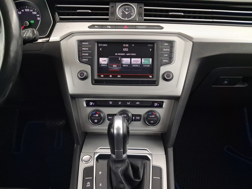 Volkswagen Passat, 2015