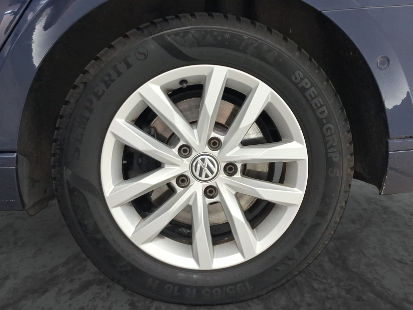 Volkswagen Passat, 2015