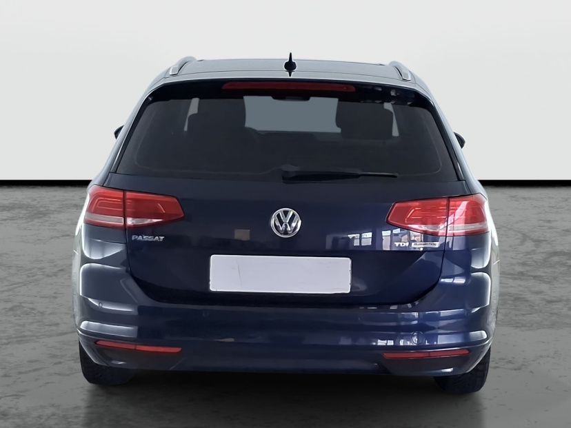 Volkswagen Passat, 2015
