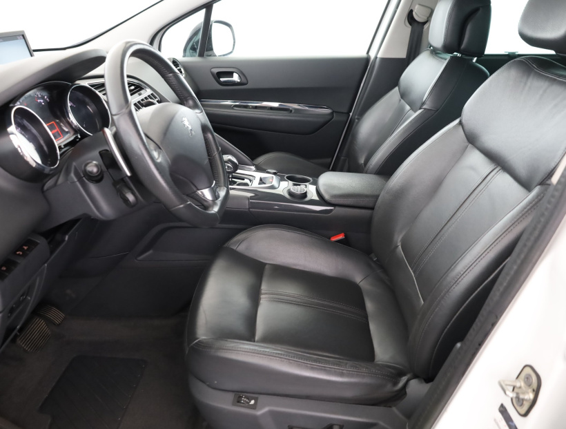 Peugeot 3008, 2012