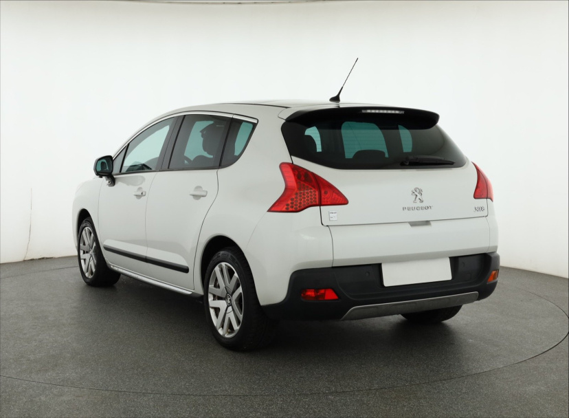 Peugeot 3008, 2012