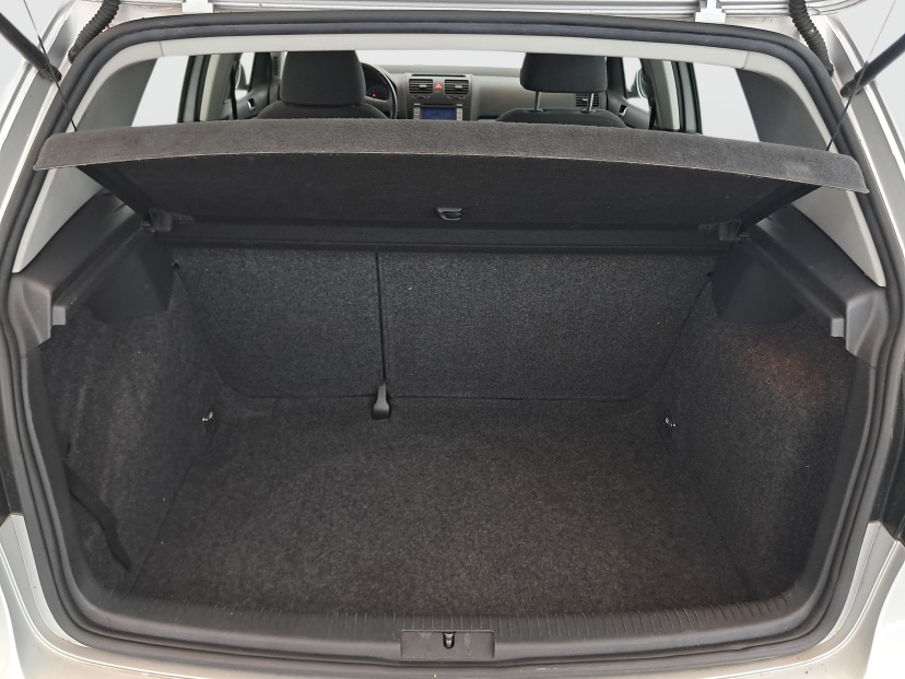 Volkswagen Golf, 2006