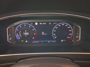 Volkswagen Tiguan - 2024