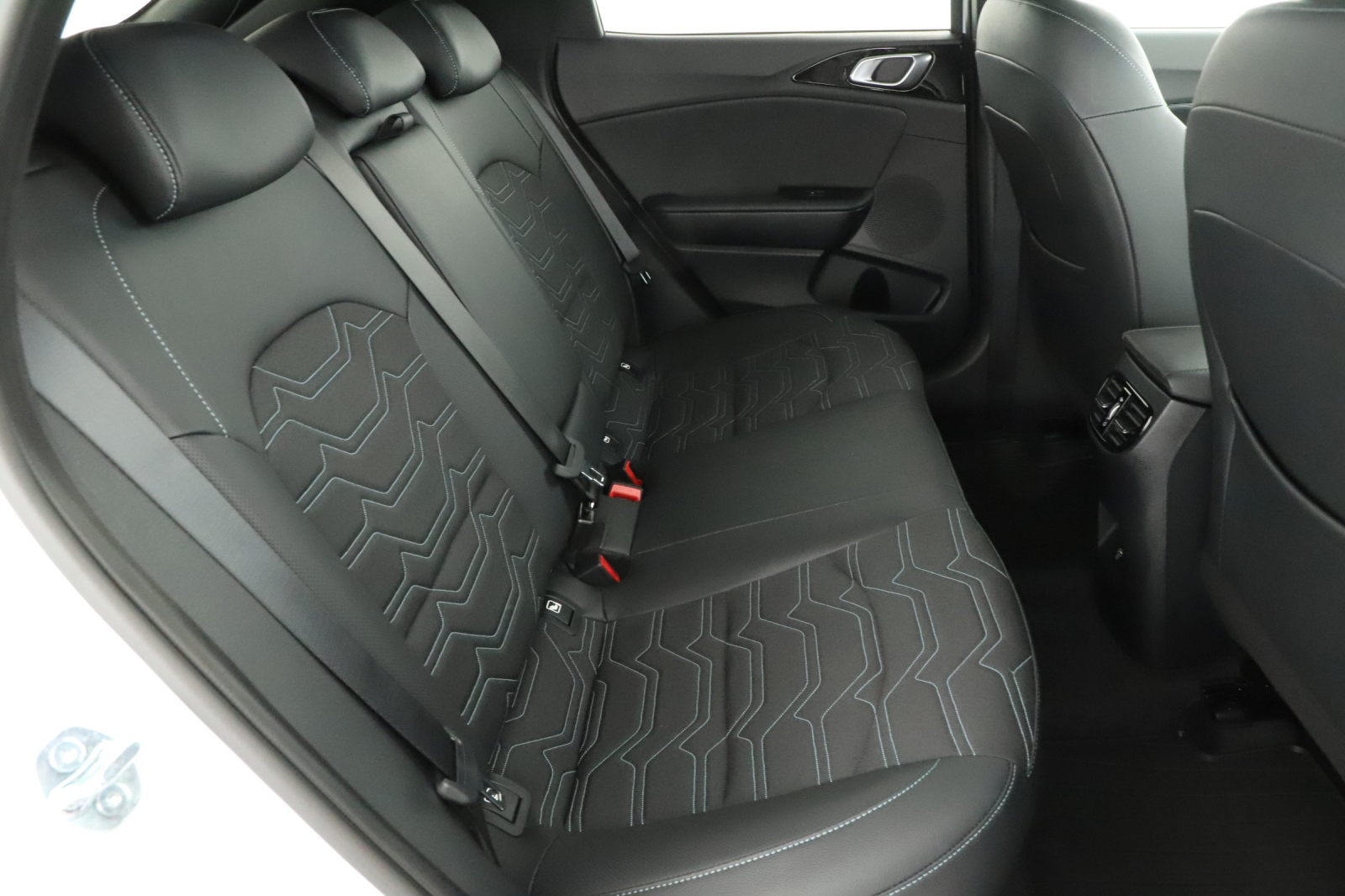 Kia XCeed - 2025