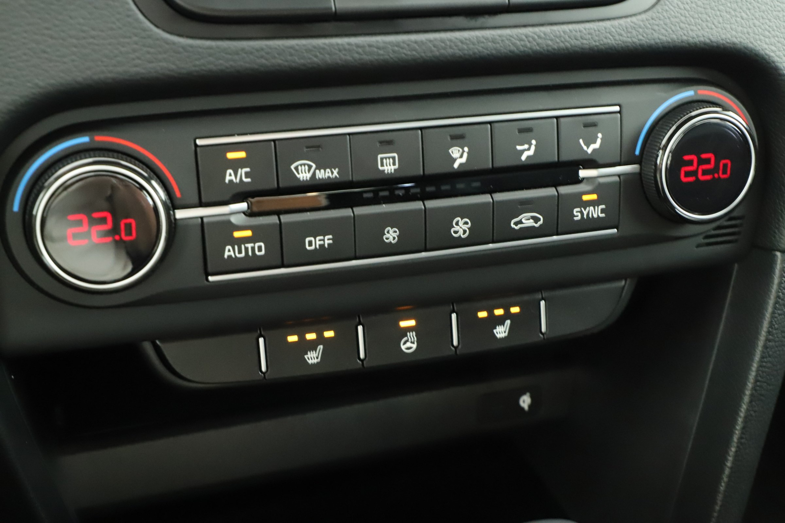 Kia XCeed - 2025