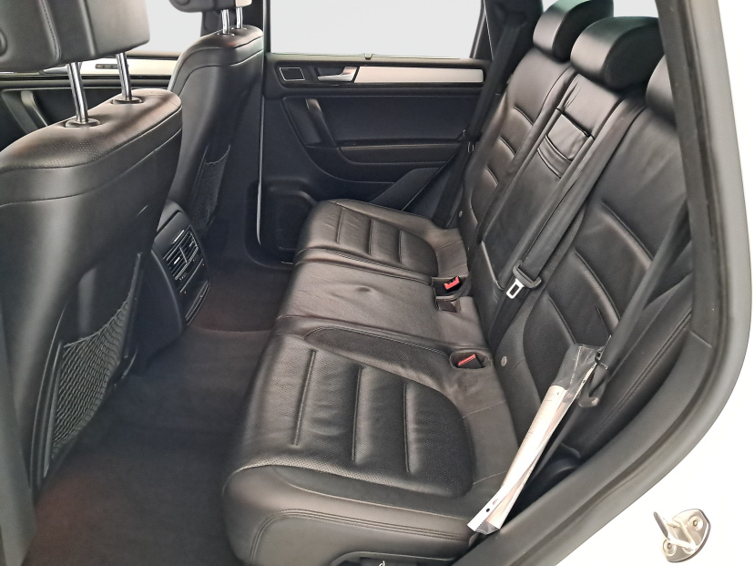 Volkswagen Touareg, 2012