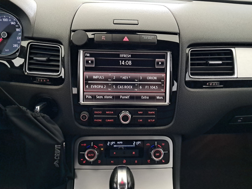 Volkswagen Touareg, 2012