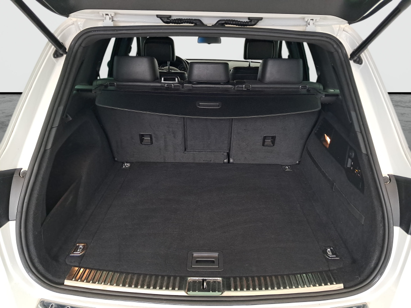Volkswagen Touareg, 2012