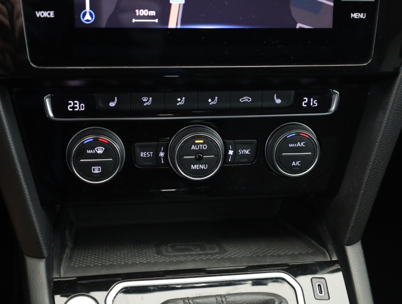 Volkswagen Passat, 2019