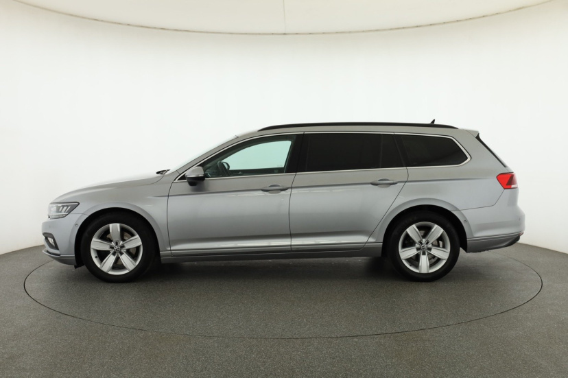 Volkswagen Passat, 2019