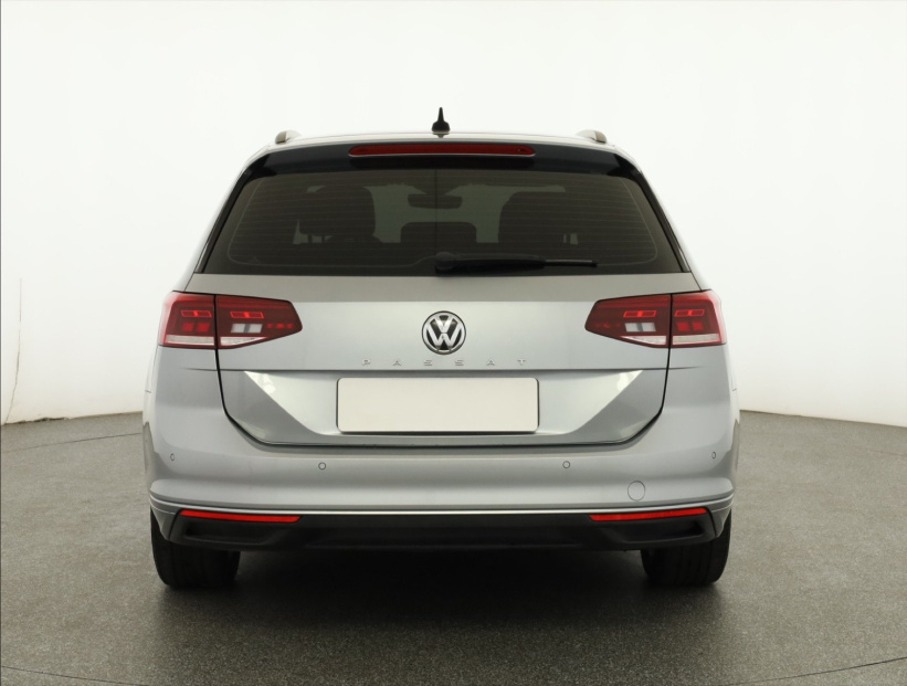 Volkswagen Passat, 2019