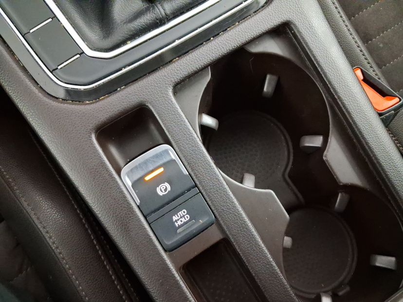 Volkswagen Passat, 2016