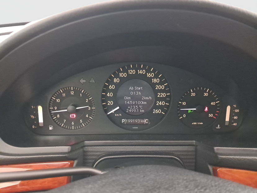 Mercedes-Benz E, 2007