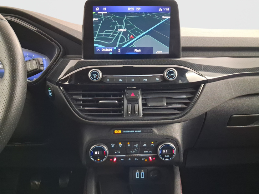 Ford Kuga, 2021