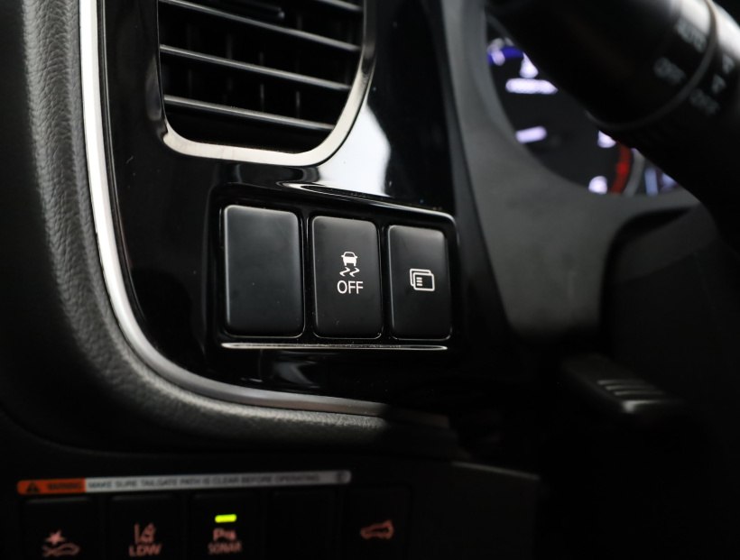 Mitsubishi Outlander, 2017