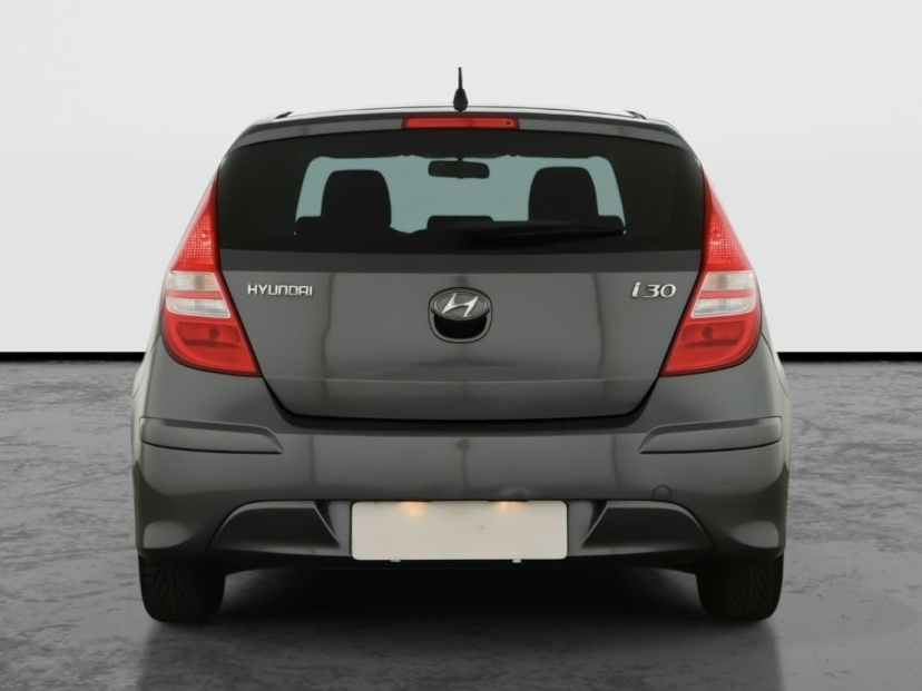 Hyundai i30, 2011