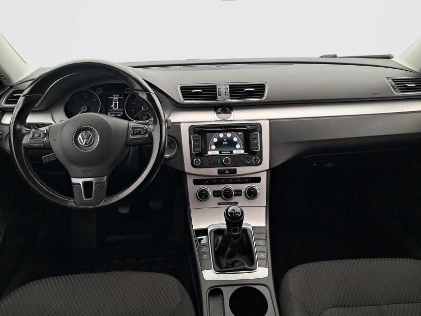 Volkswagen Passat, 2014