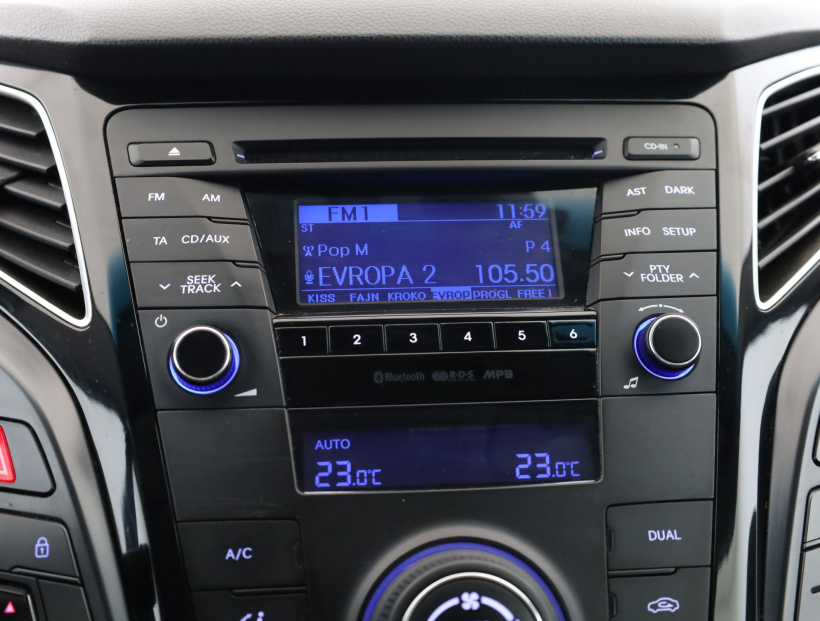Hyundai i40, 2012
