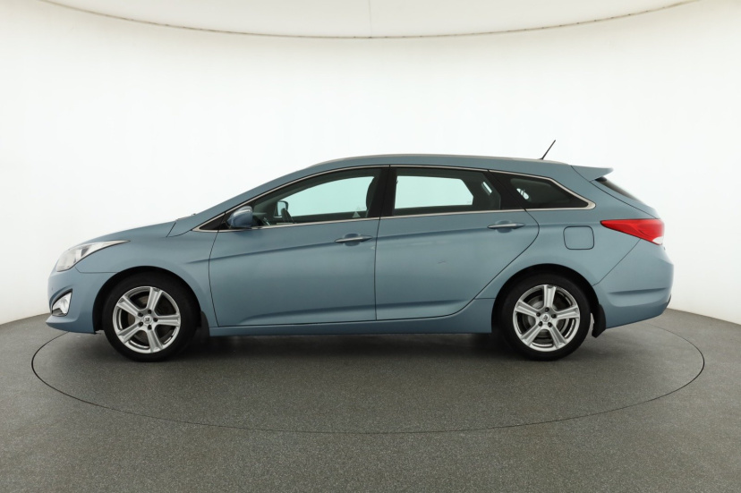 Hyundai i40, 2012